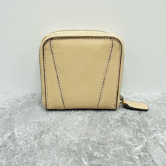 Givenchy Wallet Purse G logos Beige Silver Woman unisex Authentic - Picture 4 of 9